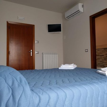 B&B Alba Sul Mare Guest House Massignano Dış mekan fotoğraf